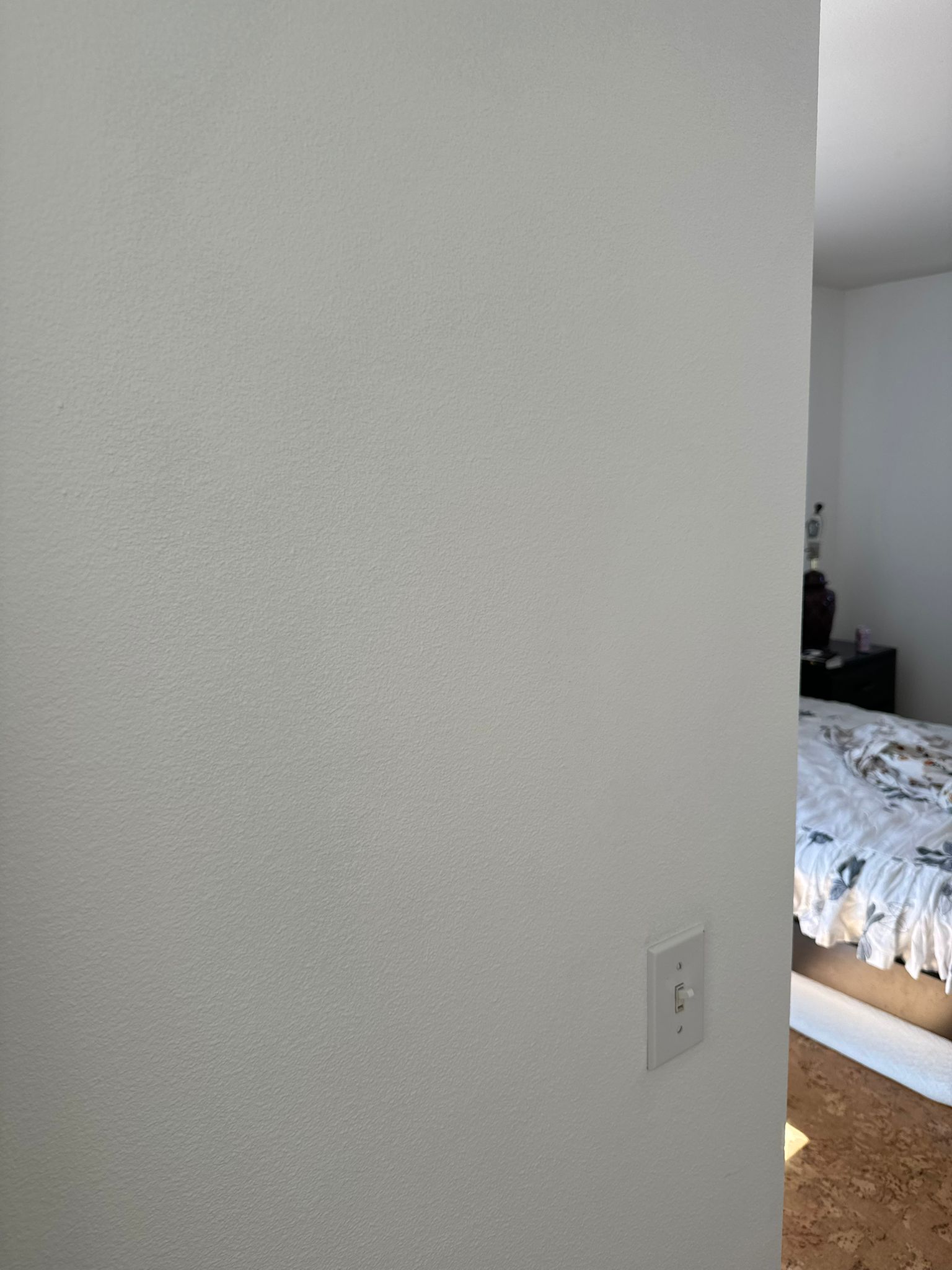 Stucco patch and texture restoration in Kent, Washington by Torres Remodel